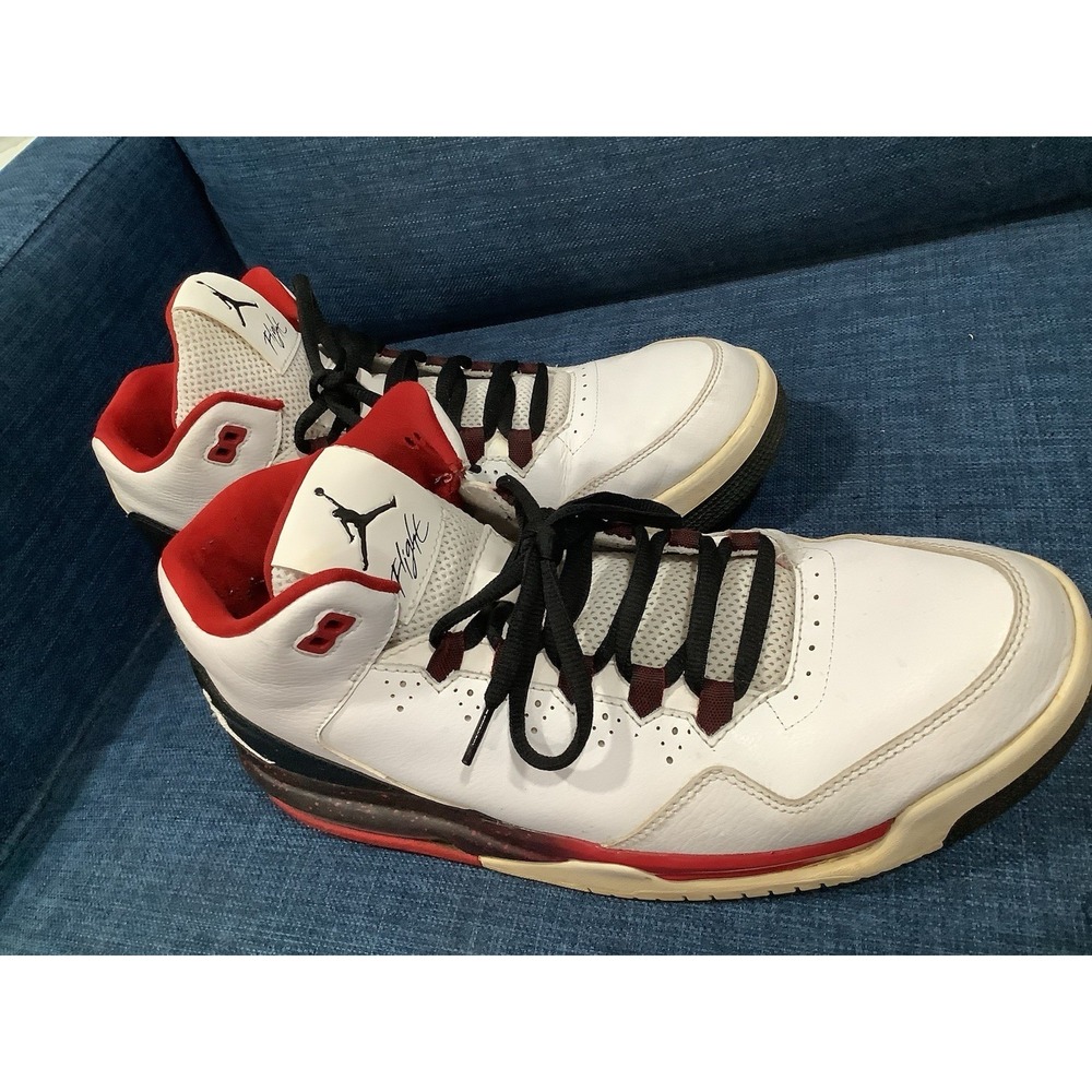 Nike Jordan Mens Size 13  Flight Origin 2 Shoes White Black Gym Red 705155-101
